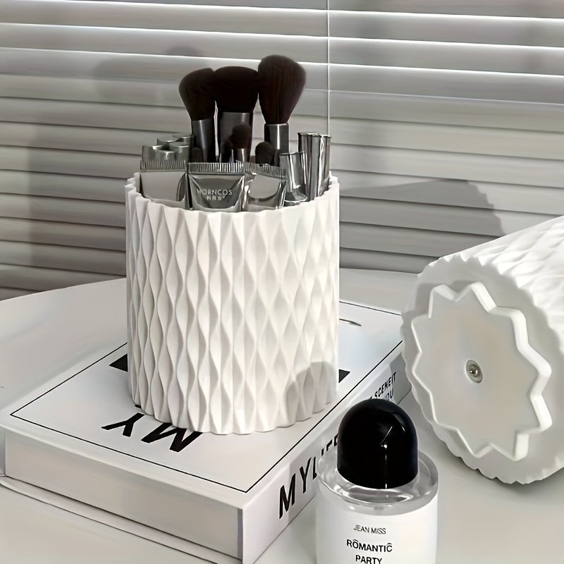 Desktop 360 Rotierenden Kosmet – Blush Brush Kabuki Bewertung und Preis