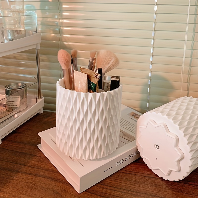 Desktop 360 Rotierenden Kosmet – Blush Brush Kabuki Bewertung und Preis